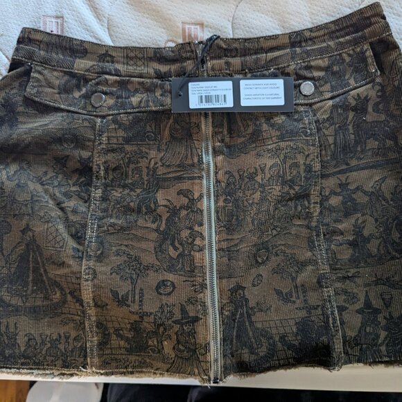 Disturbia Diabolical Woodcut Corduroy Mini Skirt NWT - Picture 4 of 4